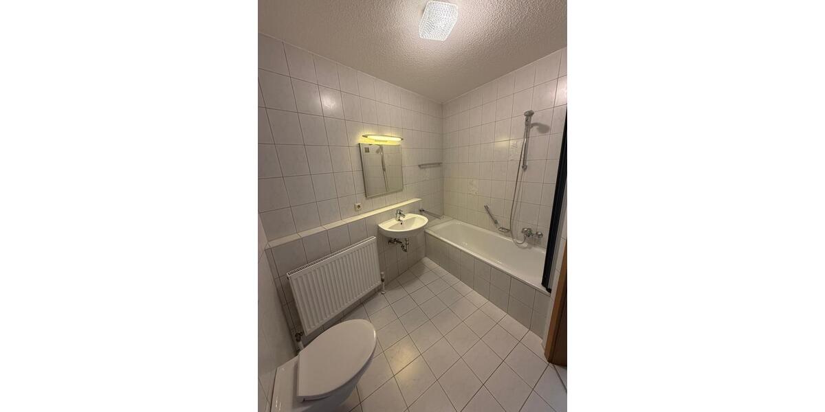 Erdgeschoßwohnung Wallerfing - 3 Zimmer, 73 m&sup2;, 650&euro; | Angebot:26522820