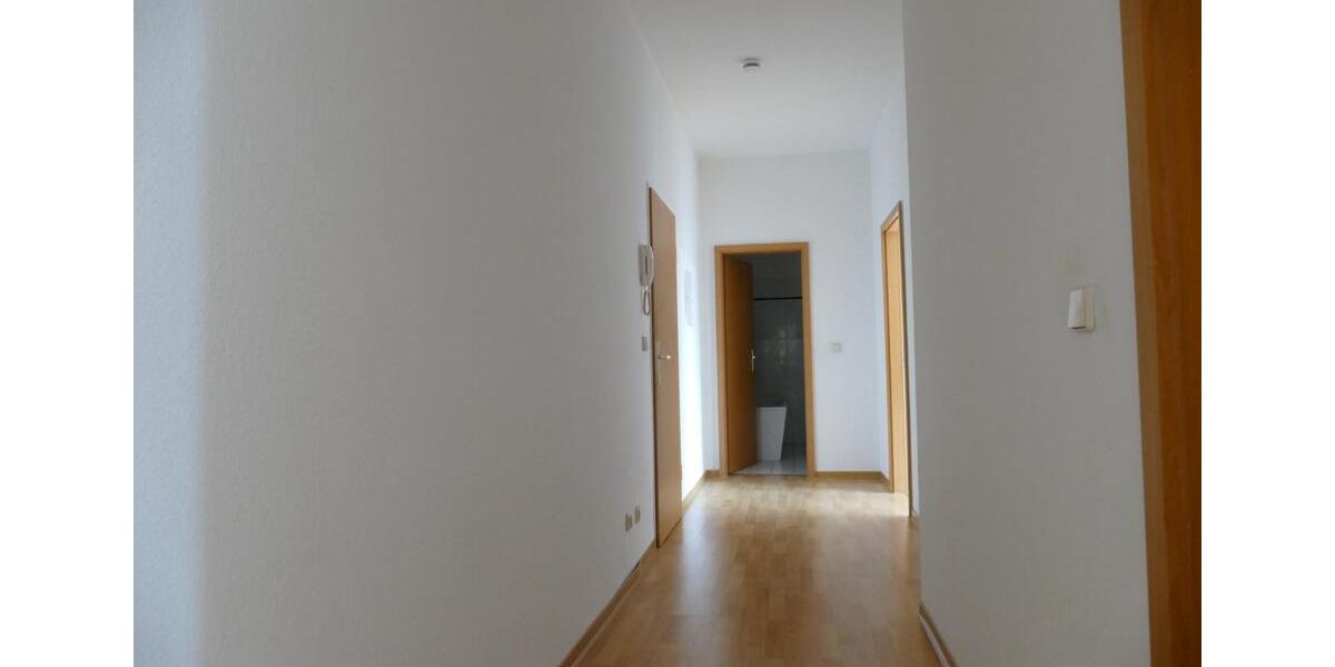 Etagenwohnung Naumburg (Saale) - 3 Zimmer, 72 m&sup2;, 626&euro; | Angebot:26550671