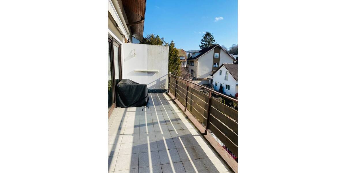 Reihenmittelhaus Lörrach - 5 Zimmer, 147 m&sup2;, 1.950&euro; | Angebot:26804049