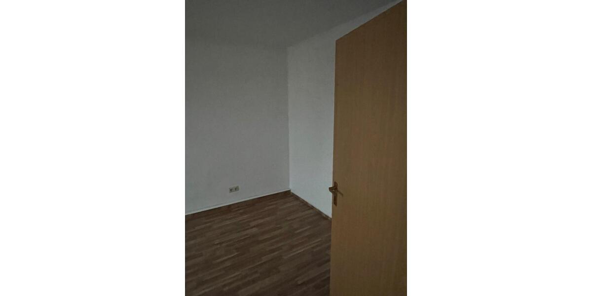 Etagenwohnung Ellefeld - 2 Zimmer, 40 m&sup2;, 230&euro; | Angebot:26194747