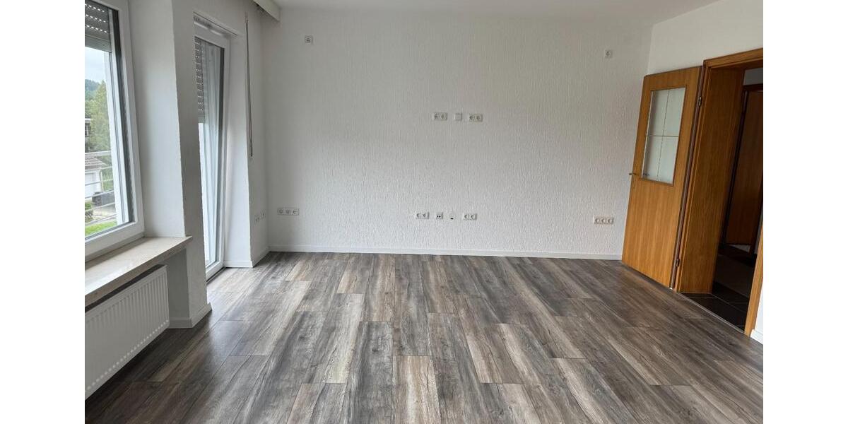 Etagenwohnung Simbach - 4 Zimmer, 97 m&sup2;, 850&euro; | Angebot:25823271