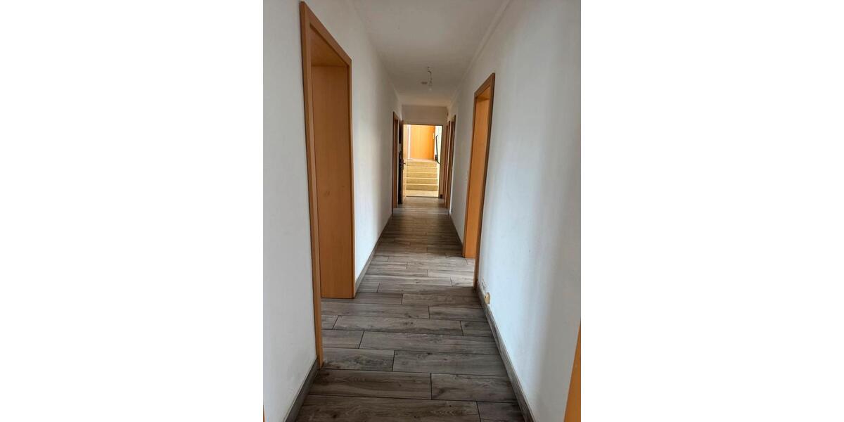 Etagenwohnung Mosbach - 3 Zimmer, 80 m&sup2;, 1.170&euro; | Angebot:26375227