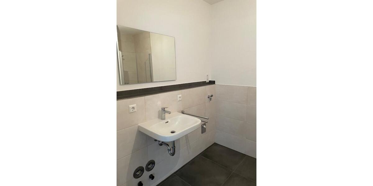 Etagenwohnung Bissingen - 4 Zimmer, 100 m&sup2;, 985&euro; | Angebot:24848497