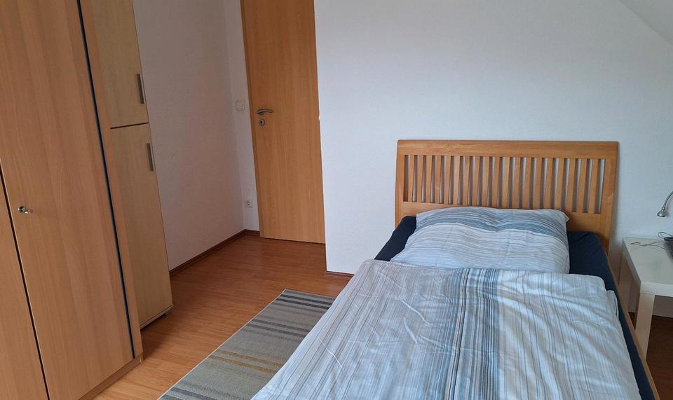 Wohnen auf Zeit Schülldorf - 3 Zimmer, 64 m&sup2;, 25&euro; | Angebot:25934547