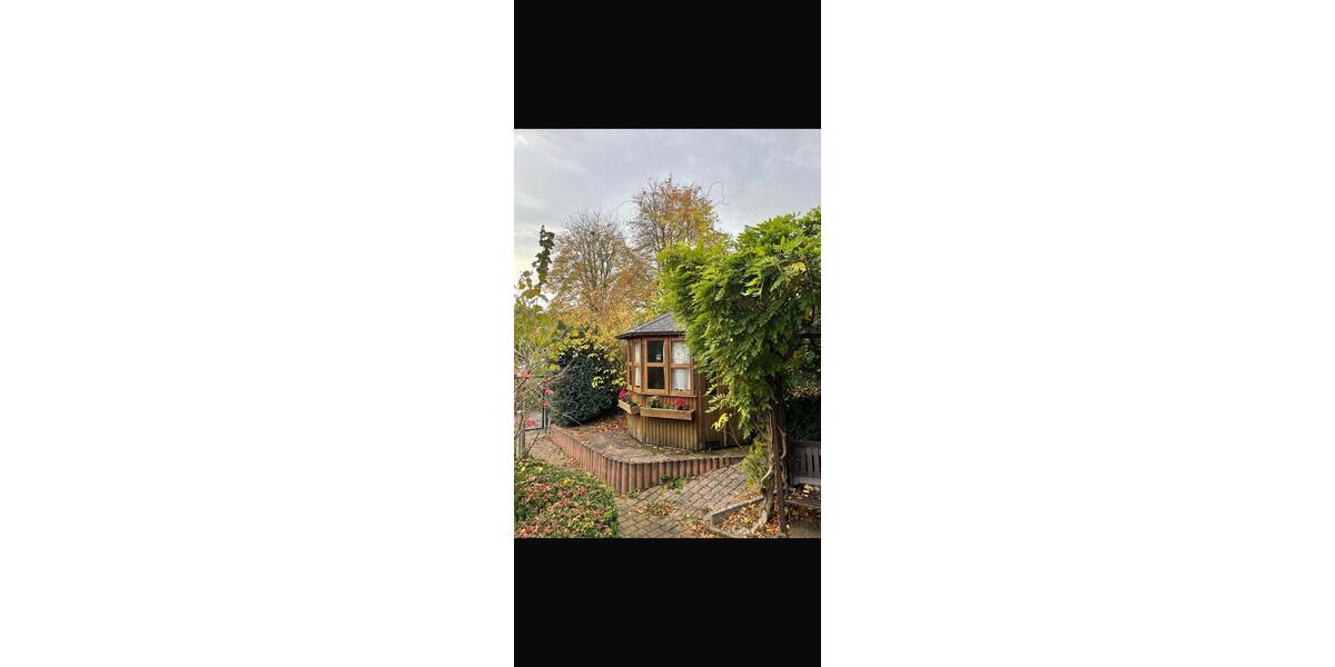 Etagenwohnung Wiesbaden Schierstein - 3 Zimmer, 75 m&sup2;, 1.200&euro; | Angebot:26620831