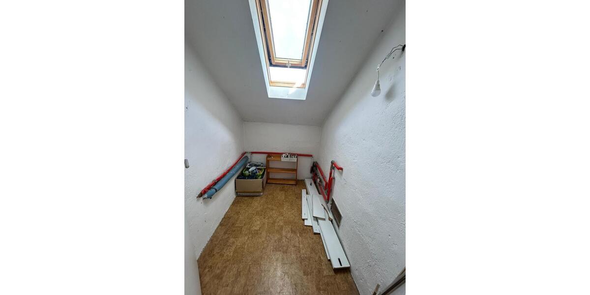 Dachgeschoßwohnung Balingen - 2 Zimmer, 65 m&sup2;, 700&euro; | Angebot:26044417