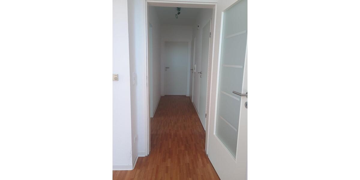 Dachgeschoßwohnung Salzkotten - 1 Zimmer, 64 m&sup2;, 627&euro; | Angebot:24732159