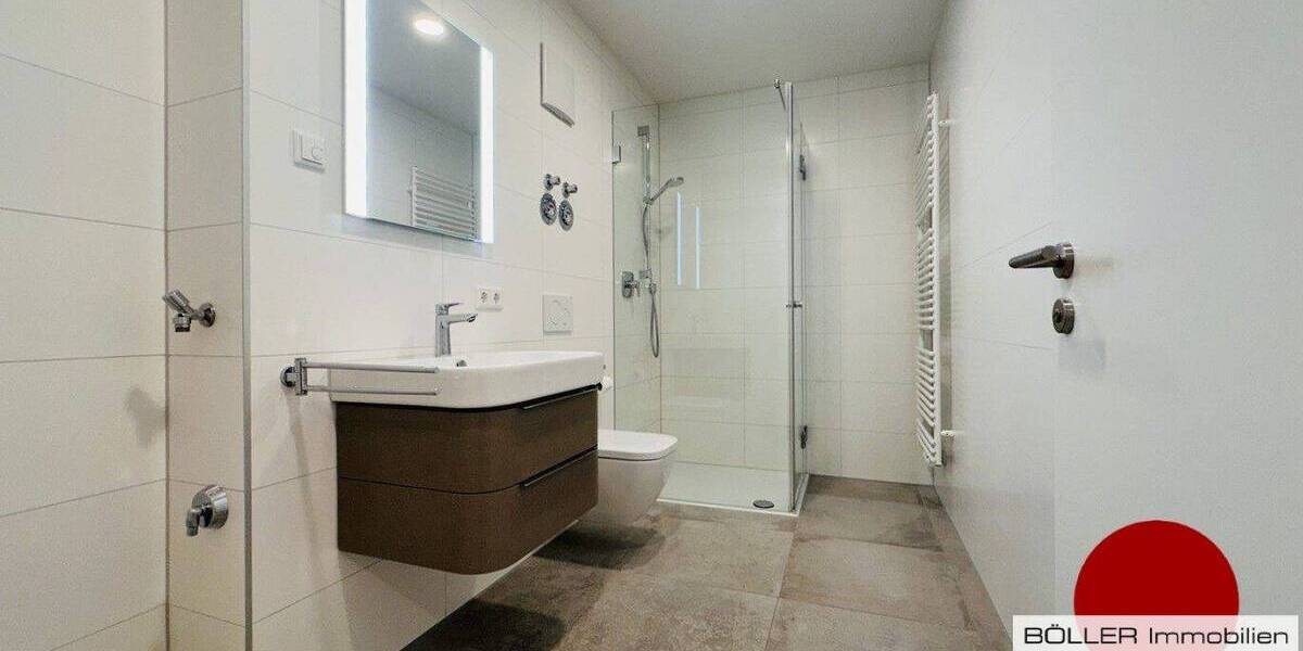 Etagenwohnung Nürnberg St Johannis - 2 Zimmer, 61 m&sup2;, 1.090&euro; | Angebot:26018038