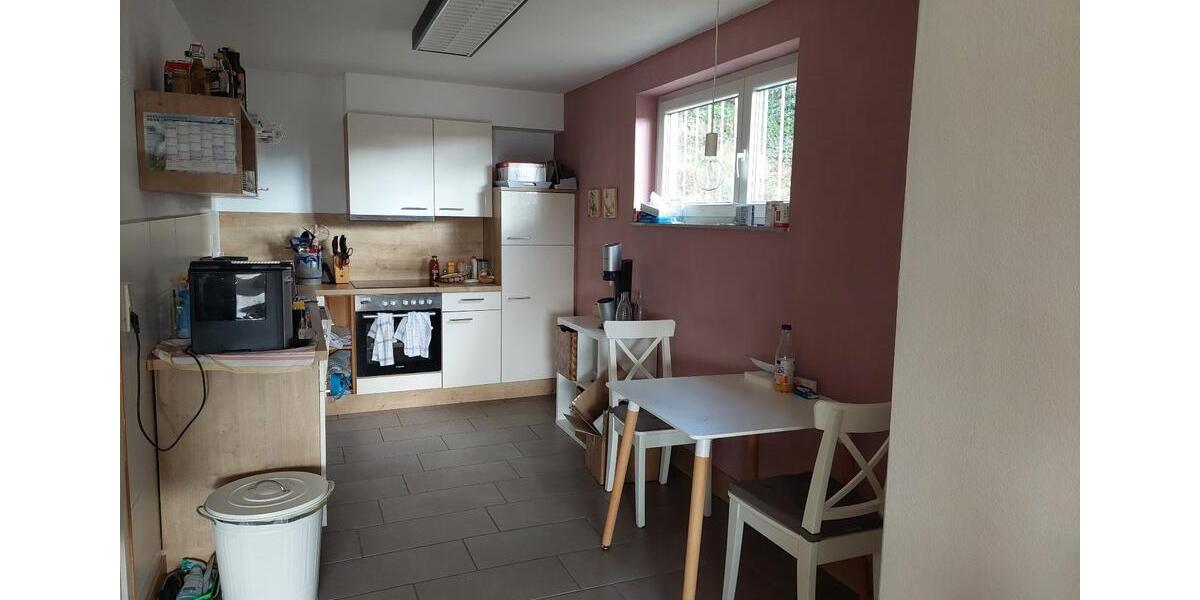 Etagenwohnung Altensteig - 3 Zimmer, 15 m&sup2;, 305&euro; | Angebot:23992805