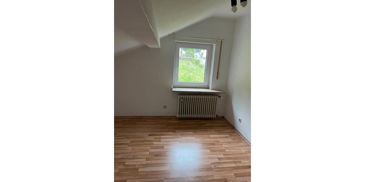 Dachgeschoßwohnung Eichstätt - 2 Zimmer, 37 m&sup2;, 450&euro; | Angebot:26013013