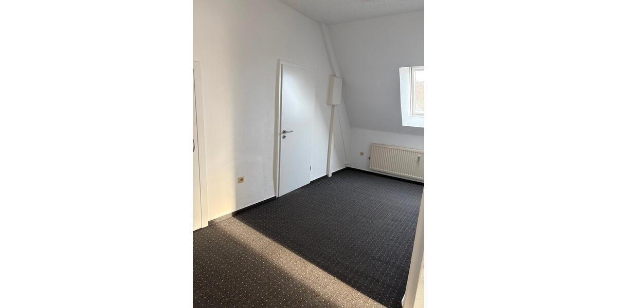 Dachgeschoßwohnung Wagenfeld - 4 Zimmer, 120 m&sup2;, 700&euro; | Angebot:26591236