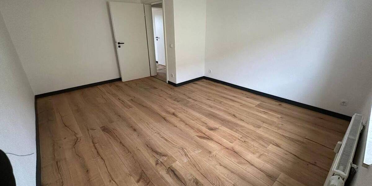Etagenwohnung Zwickau Pölbitz - 2 Zimmer, 51 m&sup2;, 361&euro; | Angebot:26170747