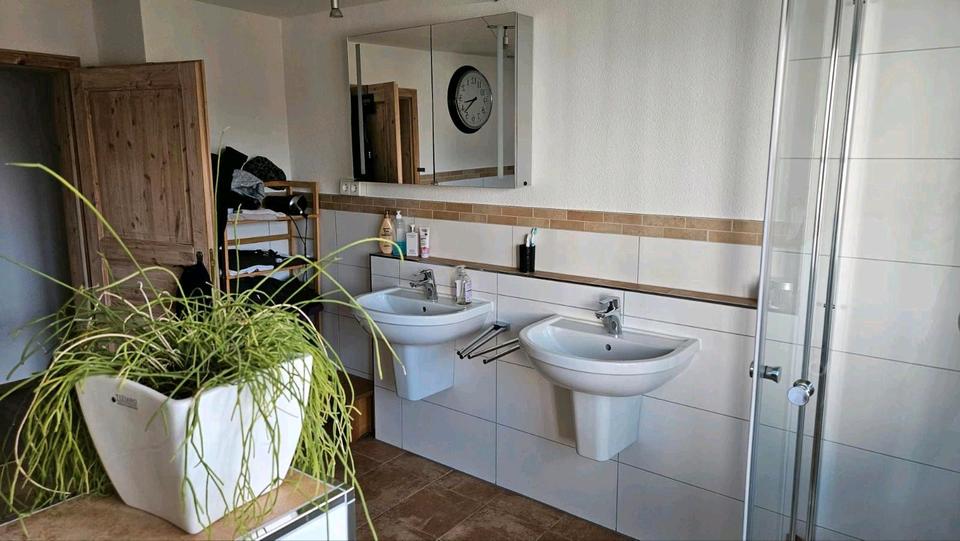 Einfamilienhaus Nagold - 7 Zimmer, 160 m&sup2;, 2.200&euro; | Angebot:26241968