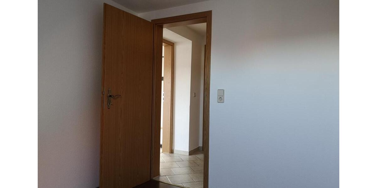 Erdgeschoßwohnung Regis-Breitingen Breitingen - 3 Zimmer, 63 m&sup2;, 369&euro; | Angebot:25306528