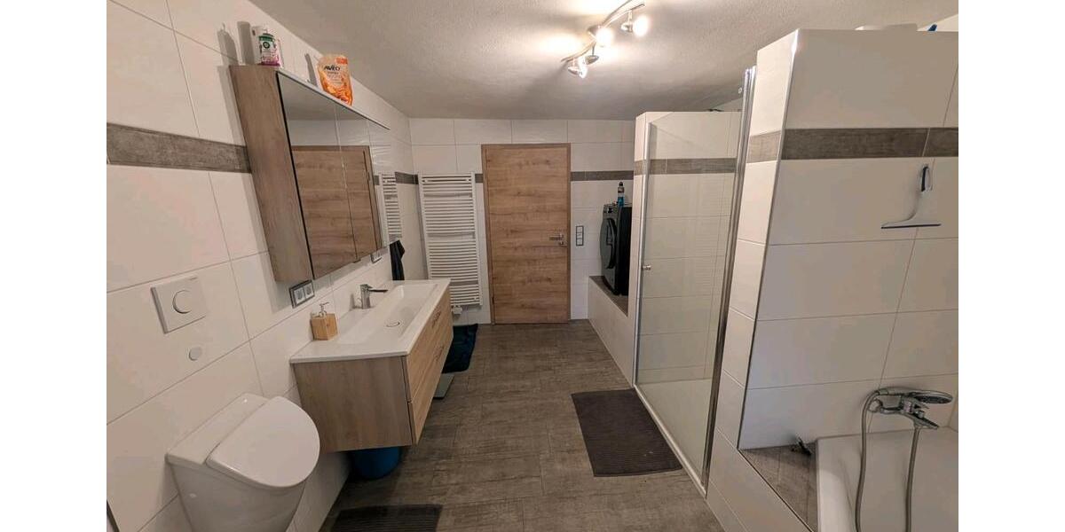 Erdgeschoßwohnung Reisbach Englmannsberg - 4 Zimmer, 100 m&sup2;, 525&euro; | Angebot:24858779