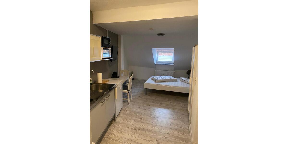 Dachgeschoßwohnung Hameln - 1 Zimmer, 24 m&sup2;, 460&euro; | Angebot:25944735