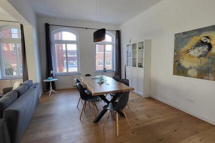 Vermiete attraktive 4-Zimmer-Wohnungen in Wilhelmshaven zimmer