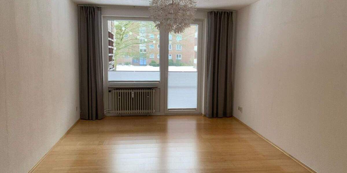 Etagenwohnung Ahrensburg - 3 Zimmer, 77 m&sup2;, 940&euro; | Angebot:24989992