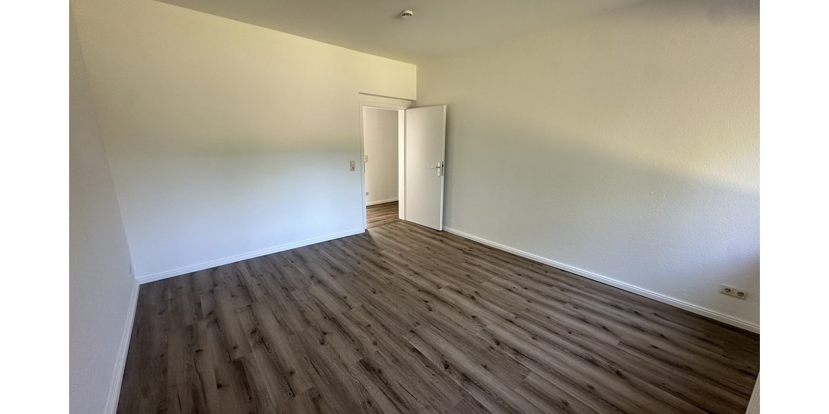 Neu sanierte 3 Zimmer Wohnung mit Balkon und Wanne in Untermhaus! - Etagenwohnung Gera Untermhaus | Angebot:27261863