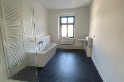 Wohnung Görlitz Innenstadt - 2 Zimmer, 82 m&sup2;, 620&euro; | Angebot:25261795