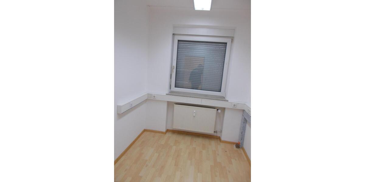 Prima Büroräume in Neu-Ulm ab 2026 zu vermieten zimmer