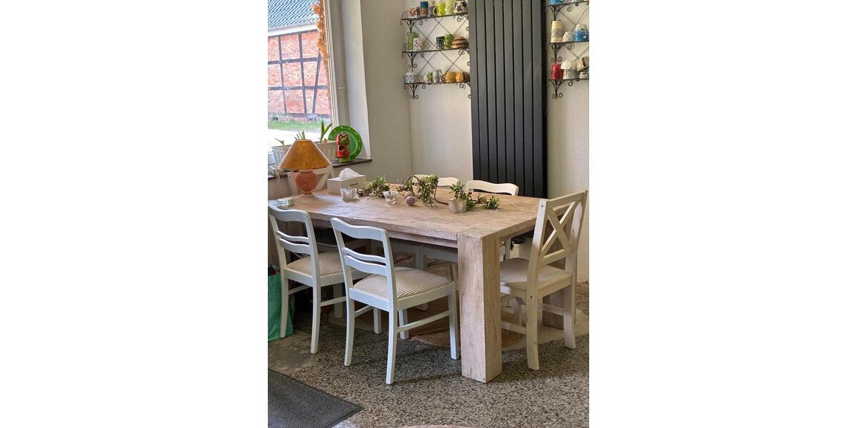 Erdgeschoßwohnung Suderburg - 5 Zimmer, 250 m&sup2;, 500&euro; | Angebot:26373010