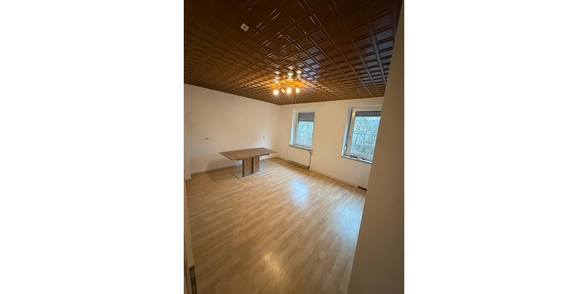 Etagenwohnung Neunkirchen - 2 Zimmer, 65 m&sup2;, 650&euro; | Angebot:25084763