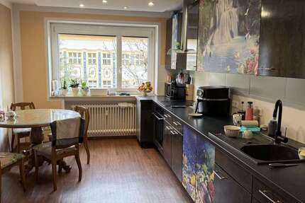 Wohnung zum Mieten in Bad Reichenhall 1.000 € 157 m² 5 zimmer