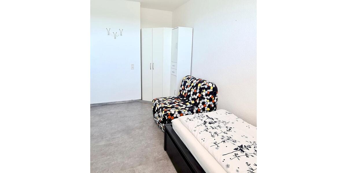 Wohnen auf Zeit Emden - 4 Zimmer, 89 m&sup2;, 440&euro; | Angebot:26043090