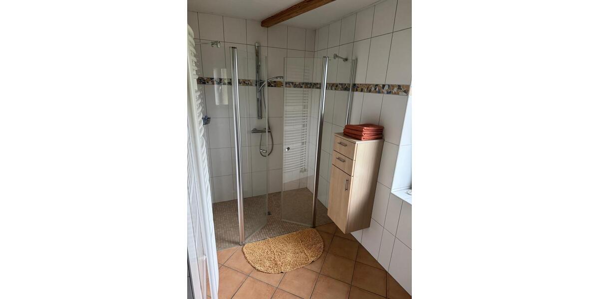 Einfamilienhaus Hemmingstedt - 5 Zimmer, 150 m&sup2;, 1.400&euro; | Angebot:26038749