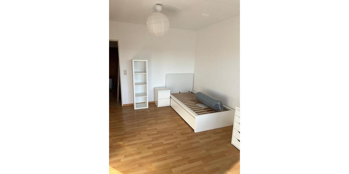 Wohnen auf Zeit Darmstadt Darmstadt-West - 4 Zimmer, 14 m&sup2;, 550&euro; | Angebot:26533415