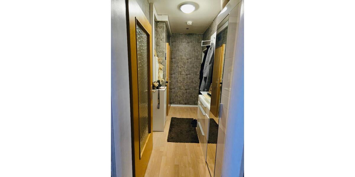 Etagenwohnung Bendorf - 4 Zimmer, 95 m&sup2;, 1.100&euro; | Angebot:24677634