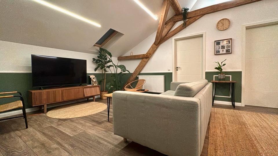 Dachgeschoßwohnung Philippsburg - 2.5 Zimmer, 80 m&sup2;, 1.230&euro; | Angebot:24446774