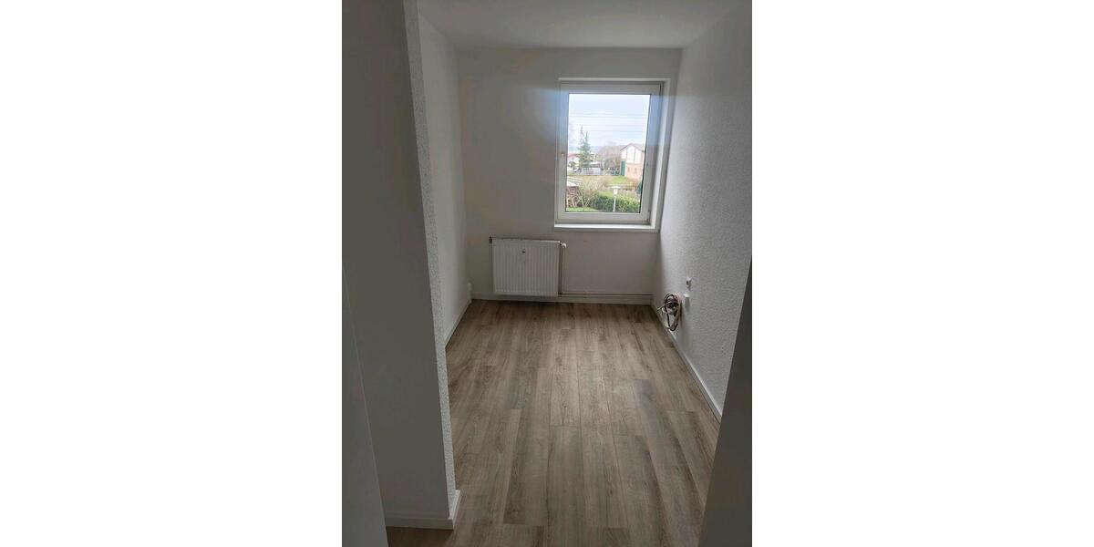 Etagenwohnung Demmin - 3 Zimmer, 58 m&sup2;, 585&euro; | Angebot:24494964