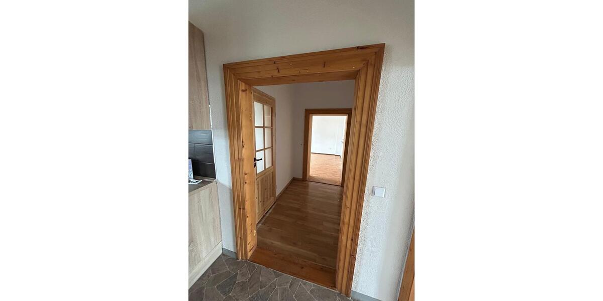 Etagenwohnung Hötensleben - 3 Zimmer, 86 m&sup2;, 475&euro; | Angebot:26095176