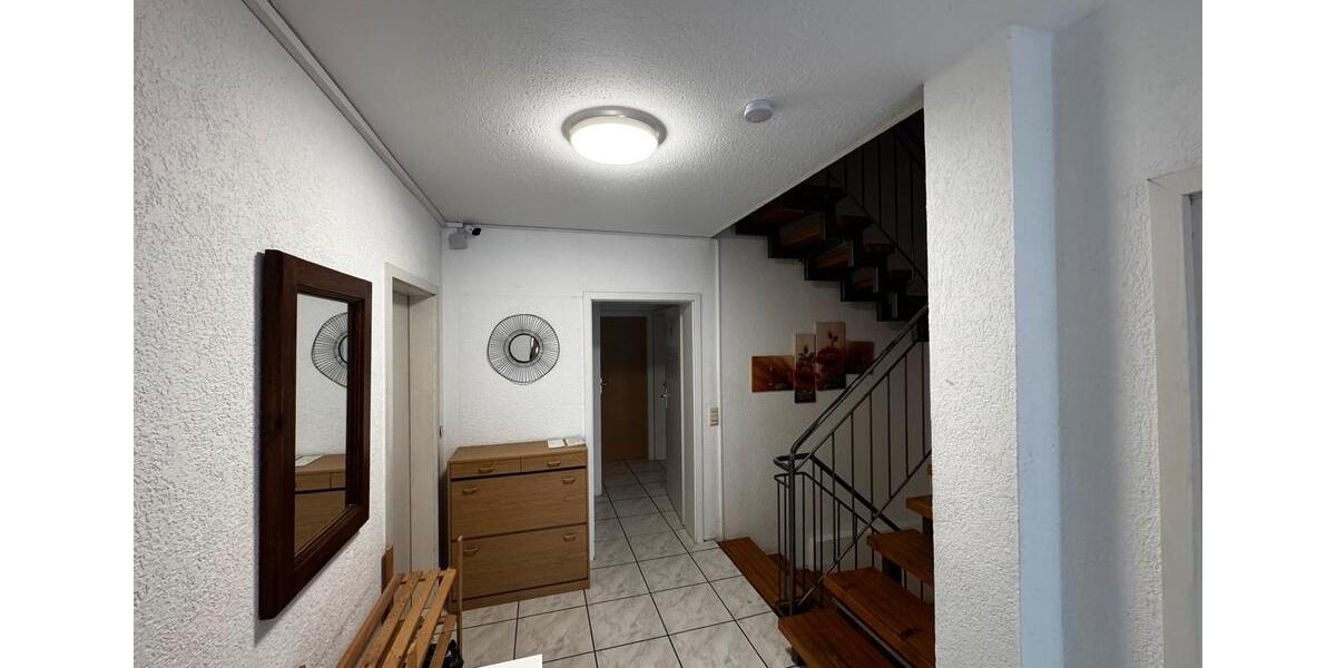 Wohnen auf Zeit Neuhofen - 13 Zimmer, 300 m&sup2;, 19&euro; | Angebot:25931186