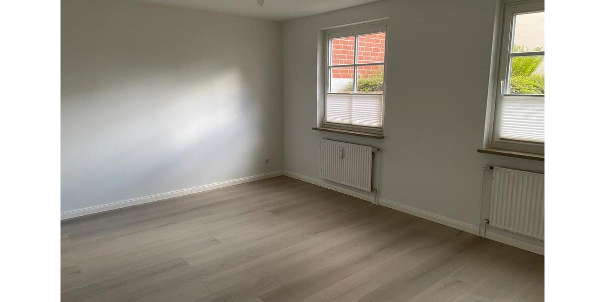 Erdgeschoßwohnung Eutin - 2 Zimmer, 70 m&sup2;, 1.180&euro; | Angebot:24827890