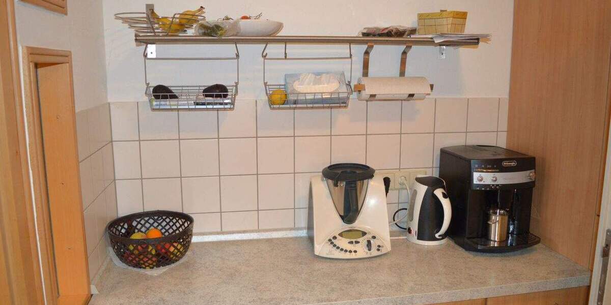 Stilvolles Wohnen im Zentrum Treis-Kardens. Moselnähe. Hoher Freizeitwert. Hochwertige Einbauküche. 4 zimmer