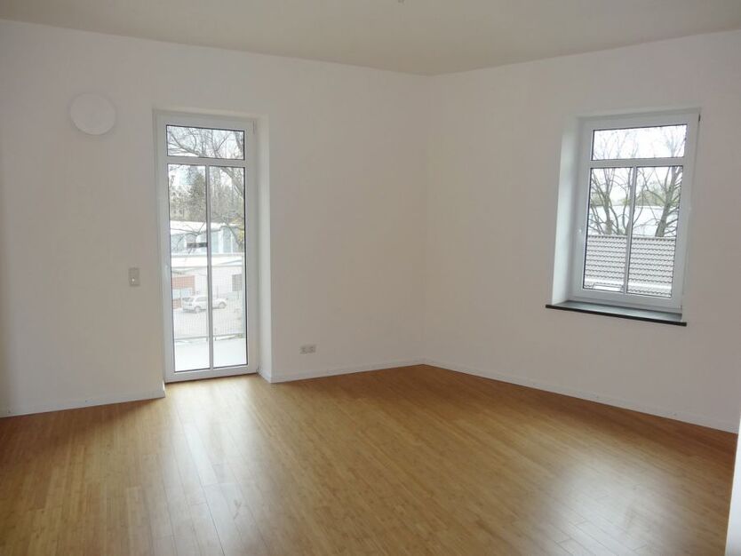 Altbau Loft Wohnung am Lech x3: 73+82+64 qm, kernsaniert, Balkon, Parkett, Küche, ruhig, nähe KUKA, provisionsfrei 3 zimmer