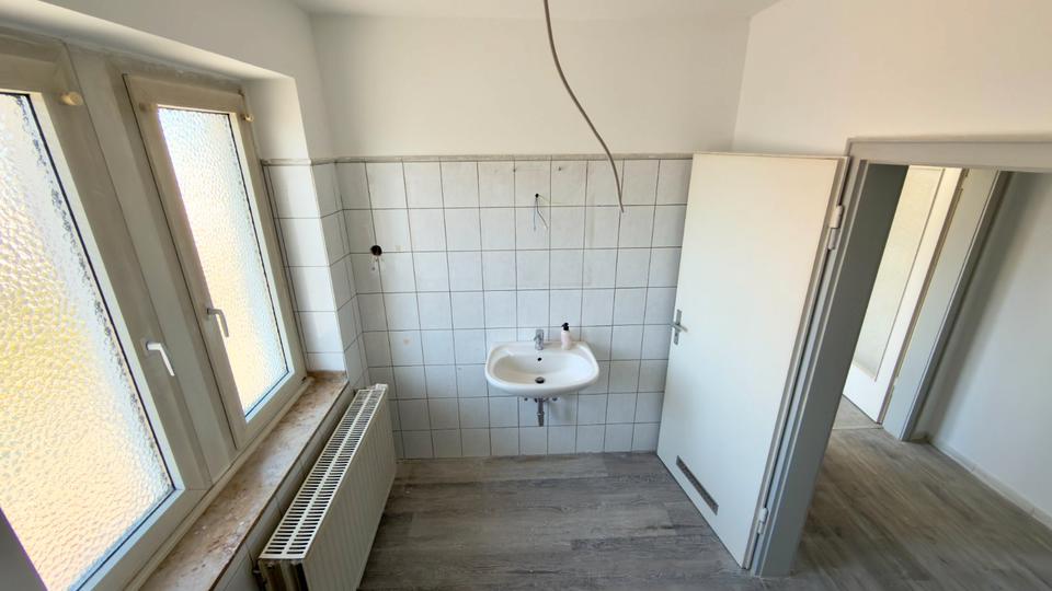 Etagenwohnung Solingen - 2 Zimmer, 55 m&sup2;, 710&euro; | Angebot:26586346
