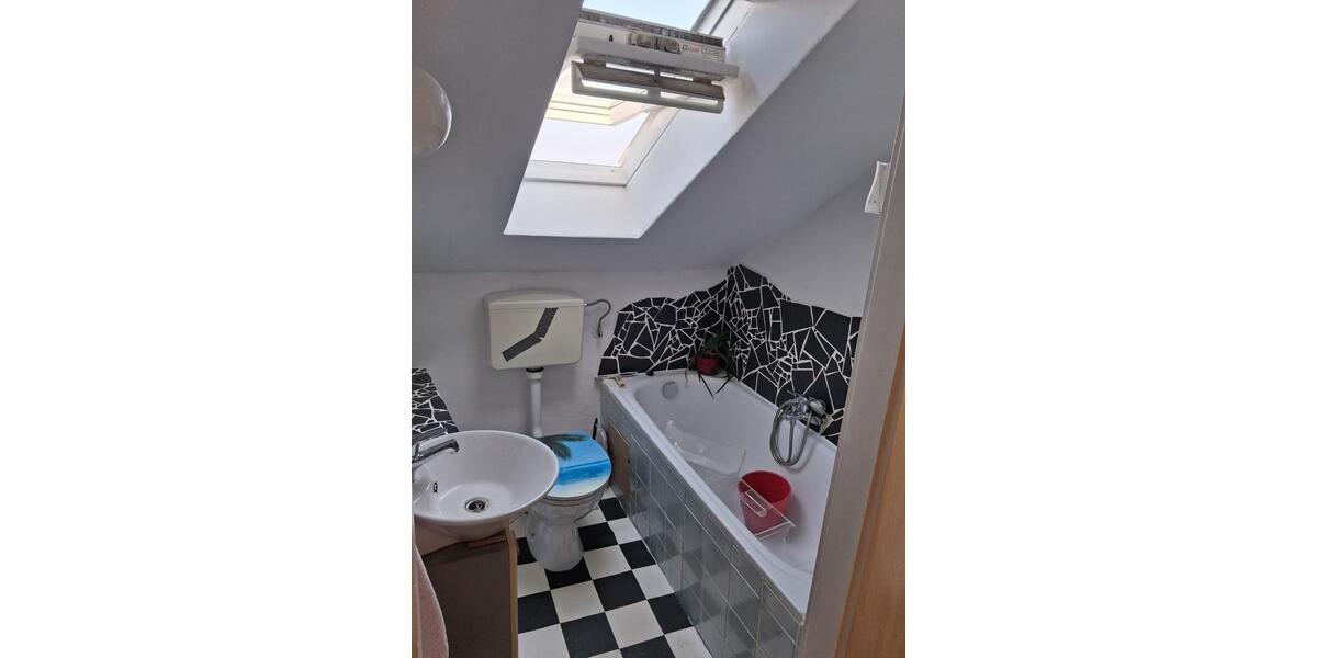 Dachgeschoßwohnung Dortmund Hörde - 2 Zimmer, 49 m&sup2;, 340&euro; | Angebot:26623777