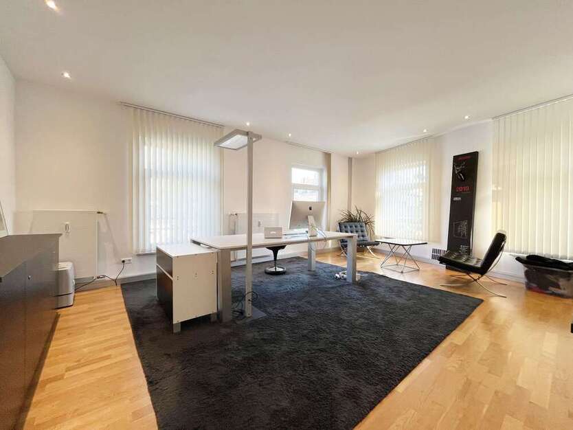 Büro in Baden-Baden 1.300 € 120 m²