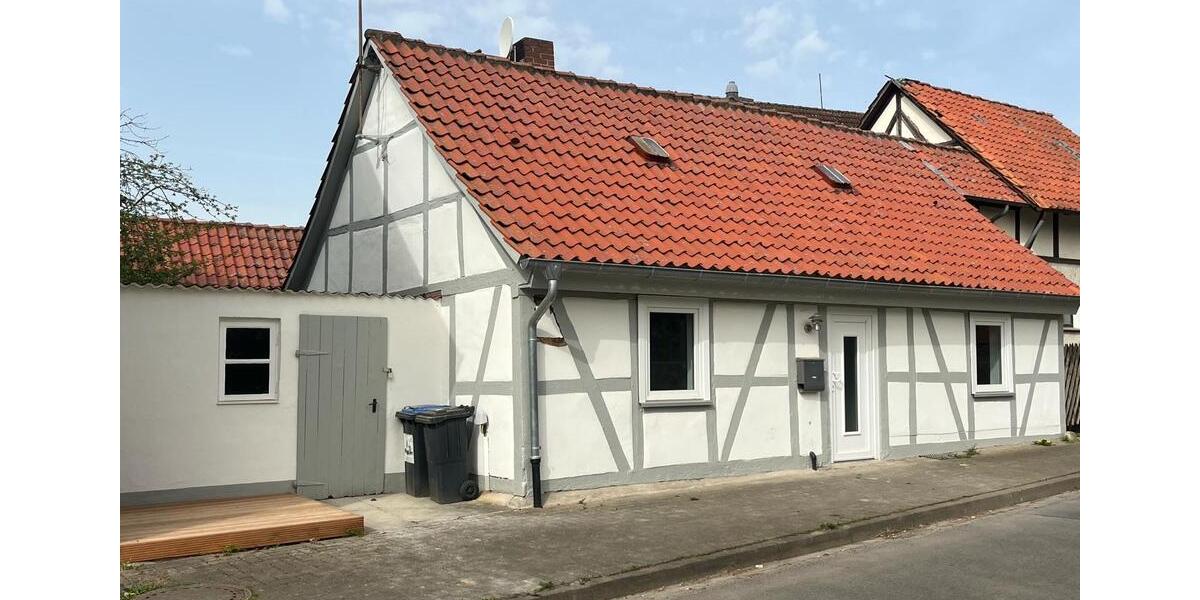 2-Zimmer-Wohnung kleines Wohnhaus zur Alleinnutzung in Parensen 2 zimmer