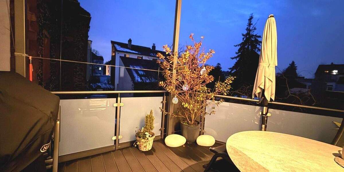 Etagenwohnung Hanau Lamboy - 3 Zimmer, 124 m&sup2;, 1.600&euro; | Angebot:24876555