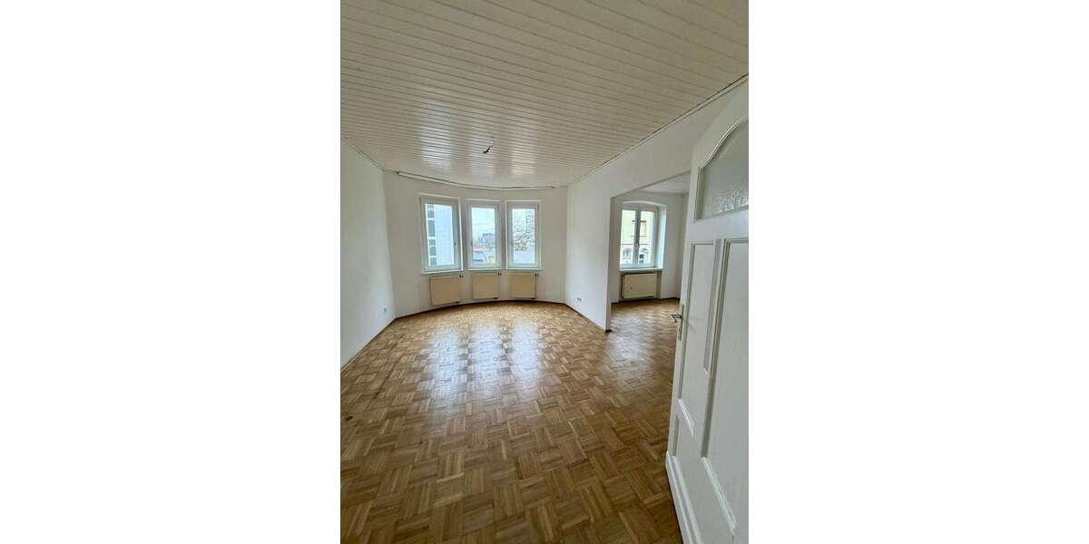 Etagenwohnung Fulda - 3 Zimmer, 98 m&sup2;, 833&euro; | Angebot:25233683