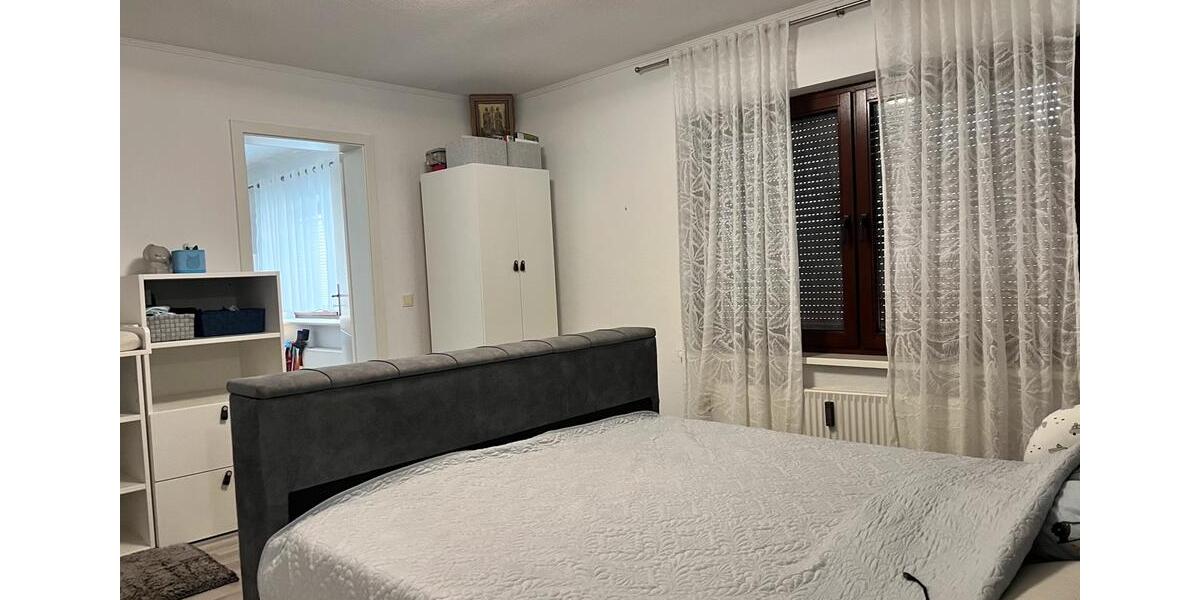 Bungalow Quickborn - 5 Zimmer, 185 m&sup2;, 1.750&euro; | Angebot:26037278