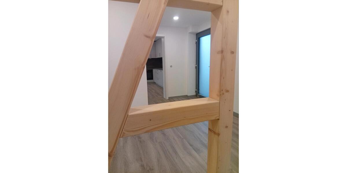 Etagenwohnung Kleinlangheim - 3 Zimmer, 120 m&sup2;, 1.200&euro; | Angebot:26566519