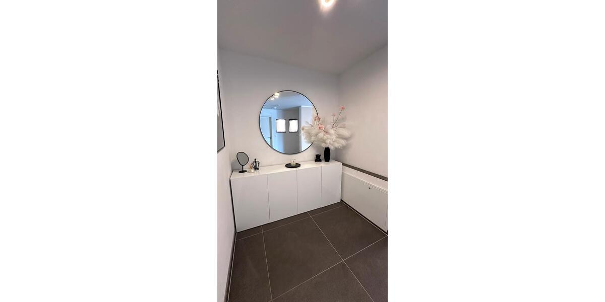 Etagenwohnung Schwandorf - 3 Zimmer, 110 m&sup2;, 1.200&euro; | Angebot:26631623