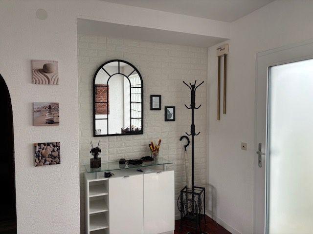 Wohnen auf Zeit Eberdingen - 3 Zimmer, 105 m&sup2;, 1.820&euro; | Angebot:26222654
