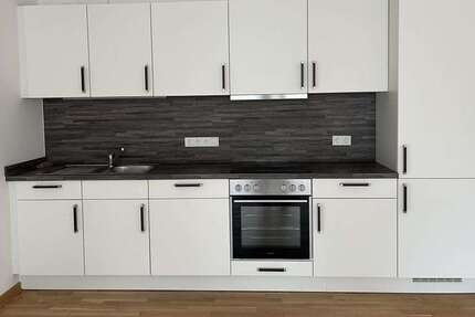 Wohnung zum Mieten in Dresden 1.360 € 102.69 m² 3 zimmer
